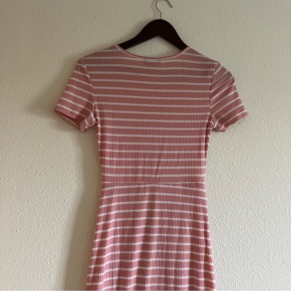 NWOT SHEIN Women's Mulvari Buttoned Front Split Hem Striped Dress Size Small - Picture 6 of 11